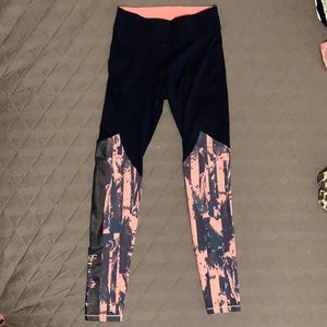 Under Armour compression leggings
